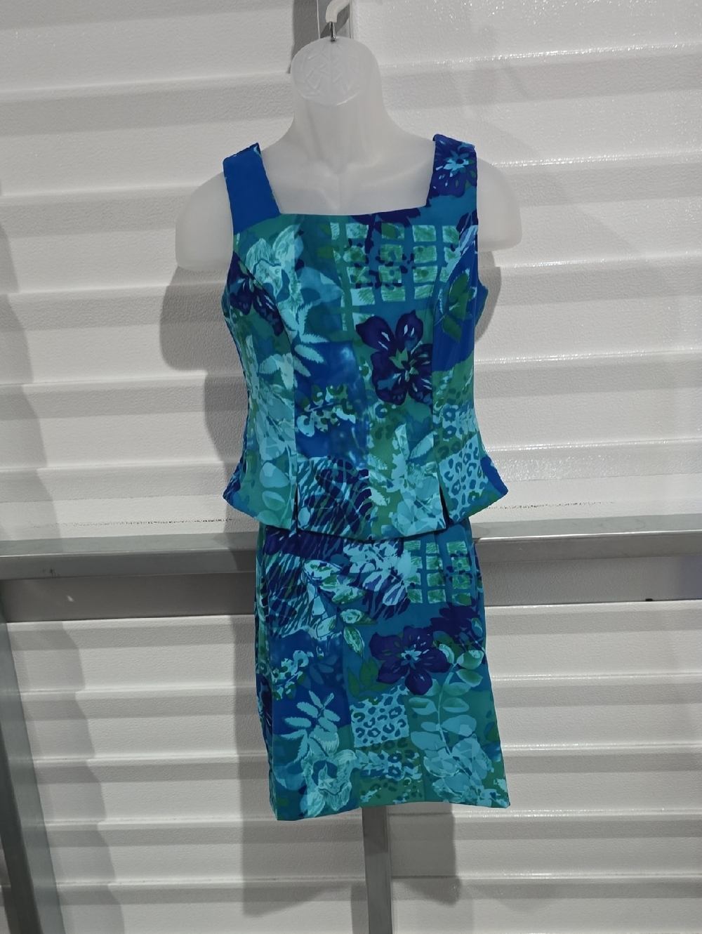 John Roberts Blue‎ Floral Patchwork Peplum Skirt Set - Women Size 6P
